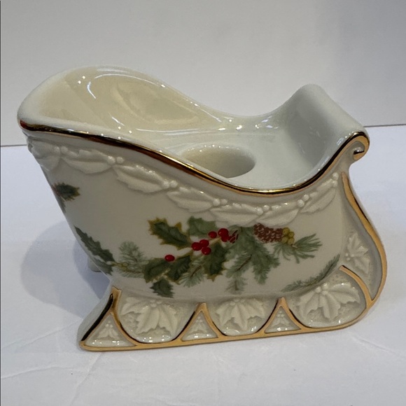 MIKASA Candleholders Holiday Bloom FK026 Poinsettias & Holly (2 sold separately) - Picture 4 of 14